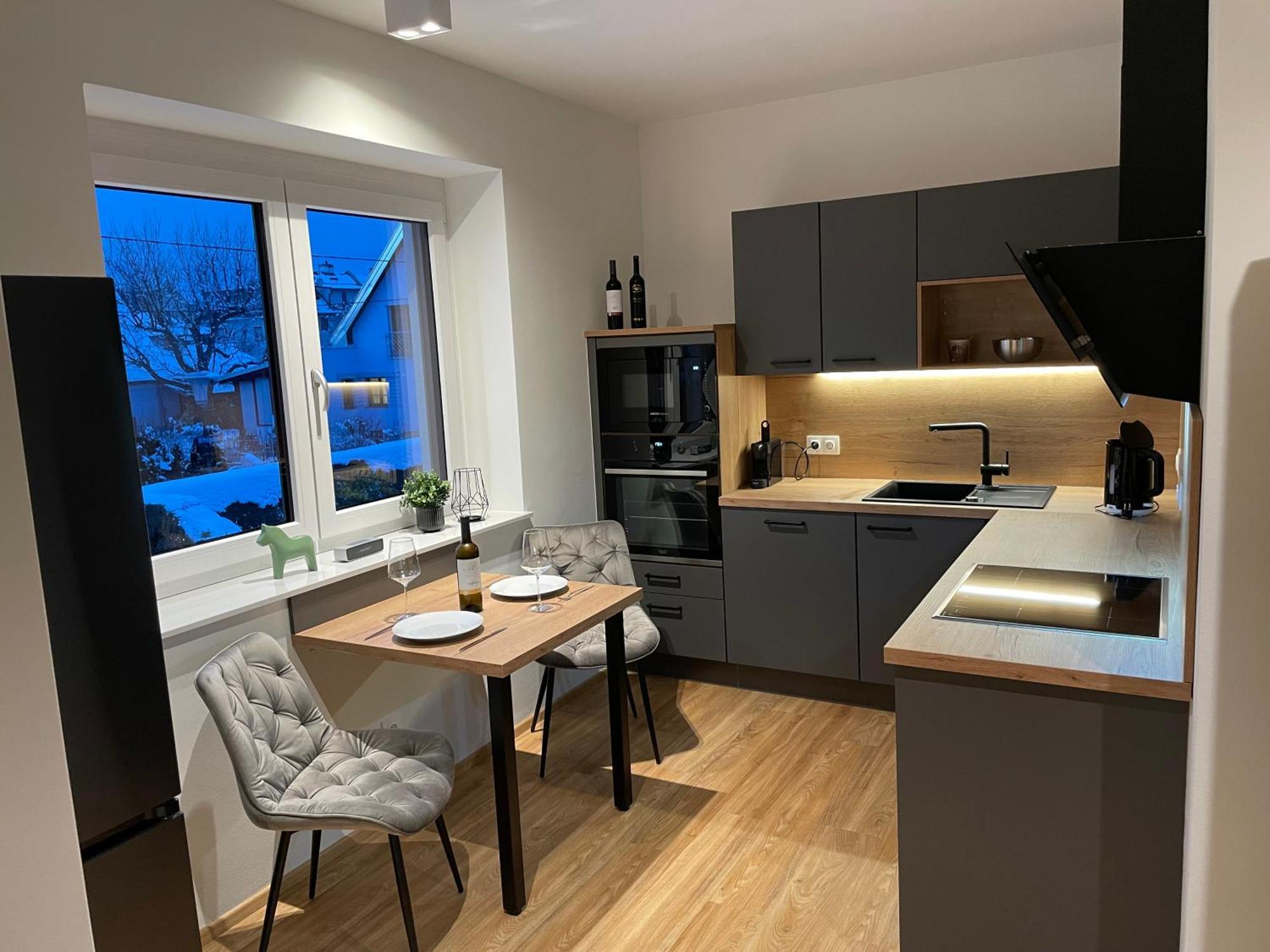 Lake & Town Apartments Klagenfurt Klagenfurt am Woerthersee ภายนอก รูปภาพ