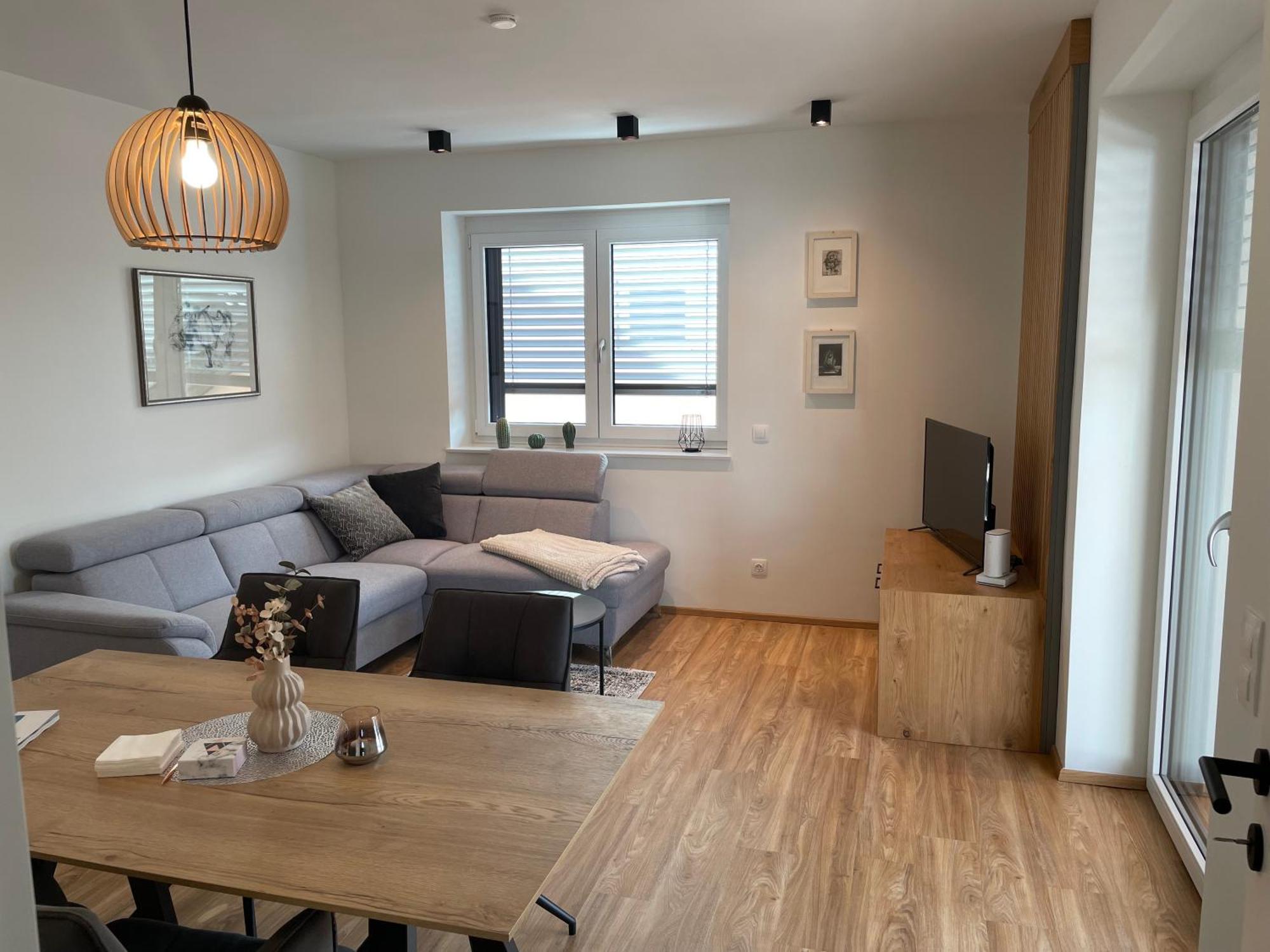 Lake & Town Apartments Klagenfurt Klagenfurt am Woerthersee ภายนอก รูปภาพ